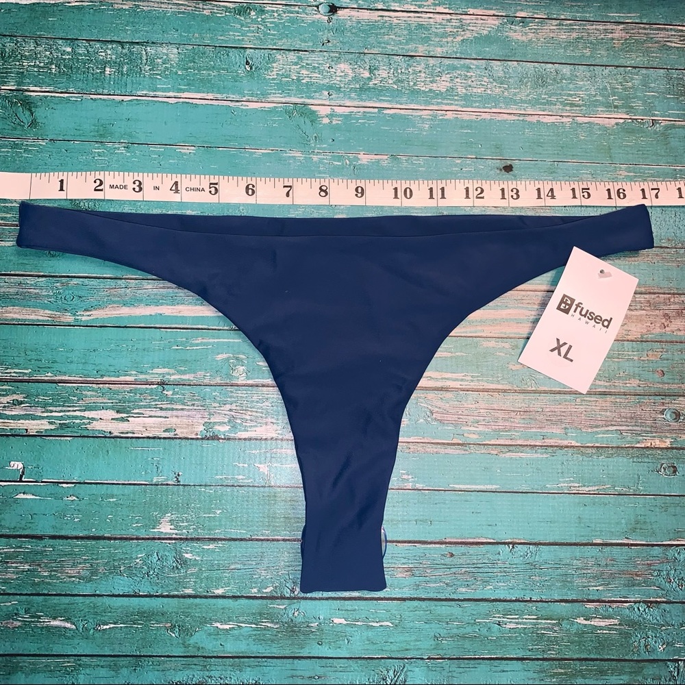 Napili Deep Sea thong XL Fused